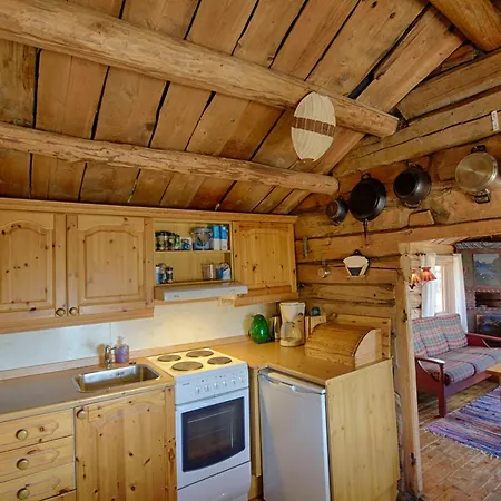 Vakantiehuis Charming With Old Timber, Fireplace & Views *
