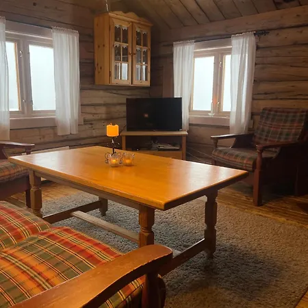 Vakantiehuis Charming With Old Timber, Fireplace & Views